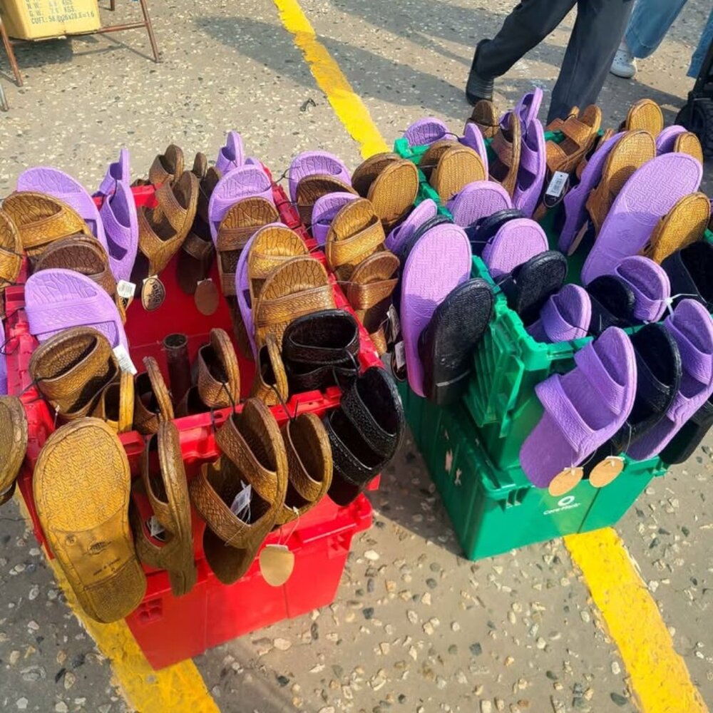 Sandals (Pali Original)